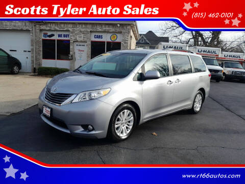 2014 Toyota Sienna for sale at Scotts Tyler Auto Sales in Wilmington IL