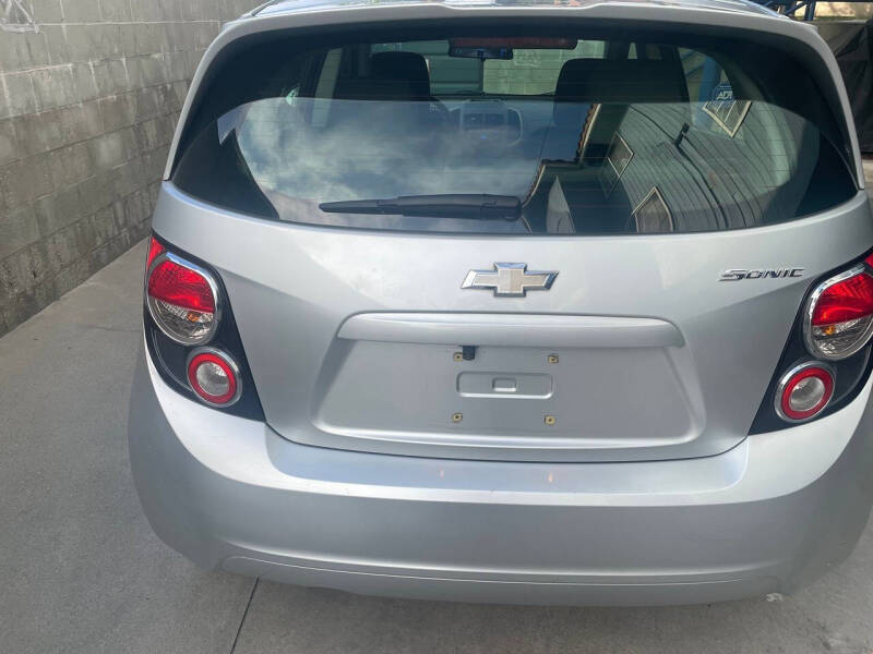2014 Chevrolet Sonic LS Auto