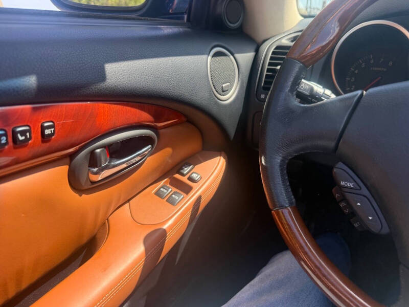 2005 Lexus SC 430