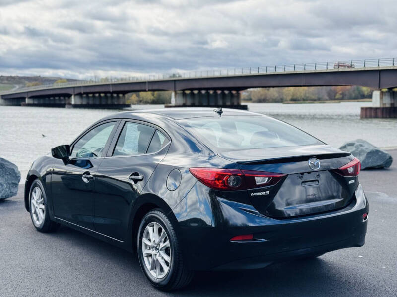 2015 Mazda MAZDA3 i Touring