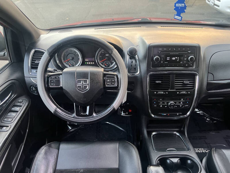 2014 Dodge Grand Caravan SXT 30th Anniversary