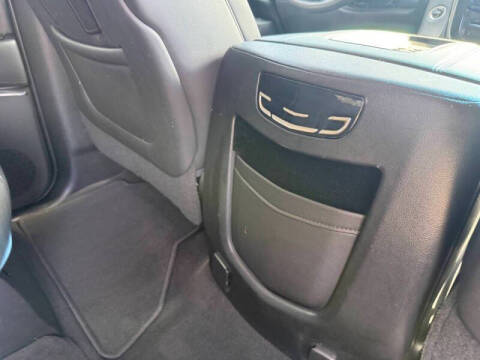 2017 Cadillac Escalade Luxury