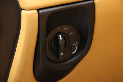 2012 Aston Martin V8 Vantage Roadster