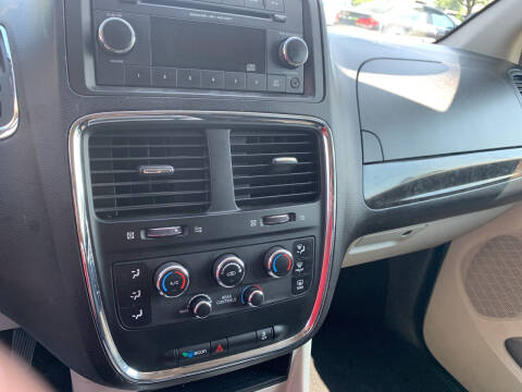 2013 Dodge Grand Caravan SXT