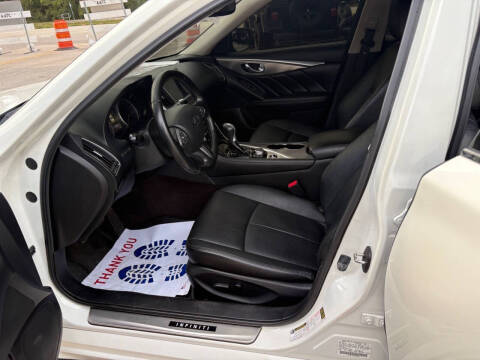 2015 Infiniti Q50 Sport