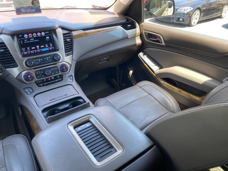 2017 GMC Yukon XL Denali