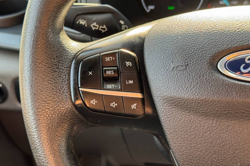 2022 Ford E-Transit 350