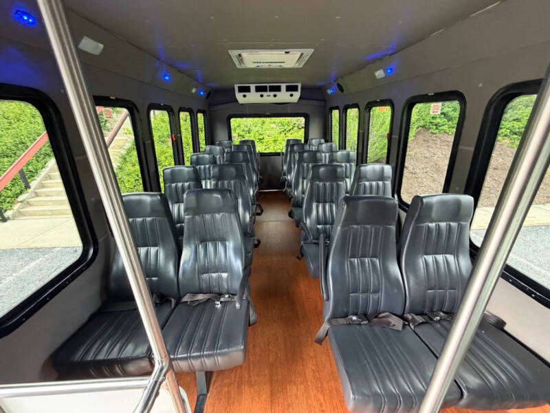 2018 Ford E-450