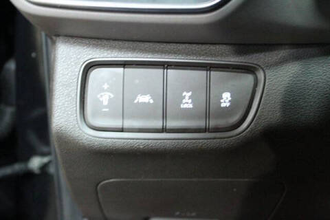 2020 Hyundai Santa Fe SE