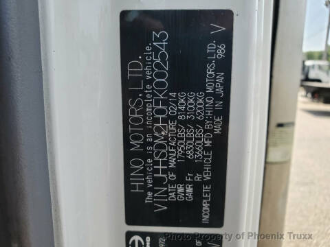 2015 Hino 195