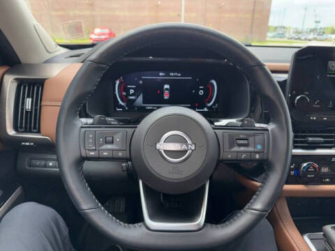 2024 Nissan Pathfinder Platinum