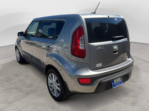 2013 Kia Soul +