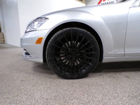 2010 Mercedes-Benz S-Class S 550 4MATIC