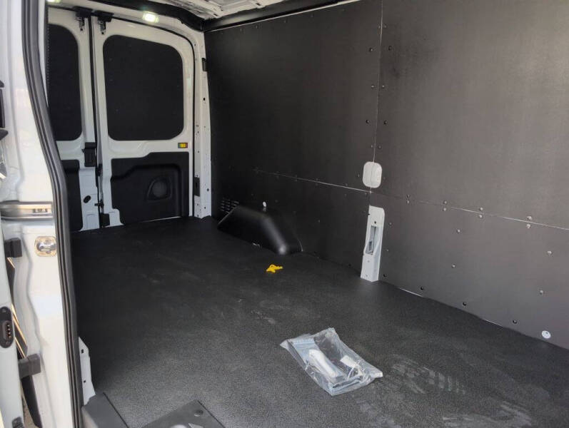 2026 Ford Transit 250