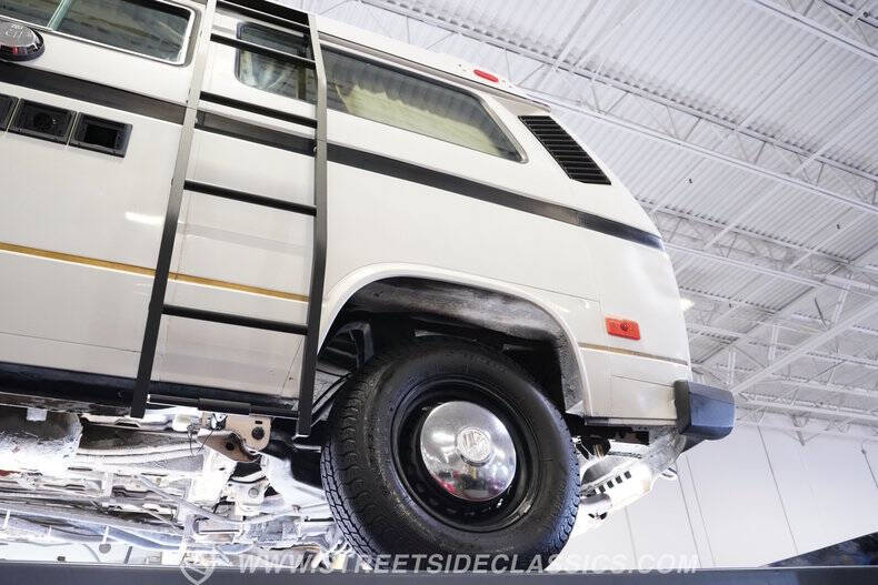 1984 Volkswagen Vanagon Camper