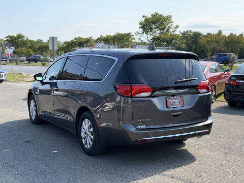 2018 Chrysler Pacifica Touring Plus
