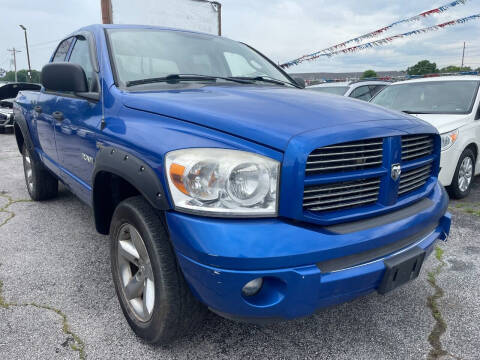 2008 Dodge Ram 1500 for sale at Auto World in Carbondale IL