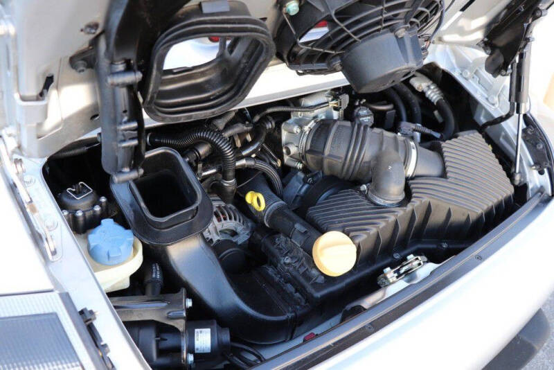 2000 Porsche 911 Carrera
