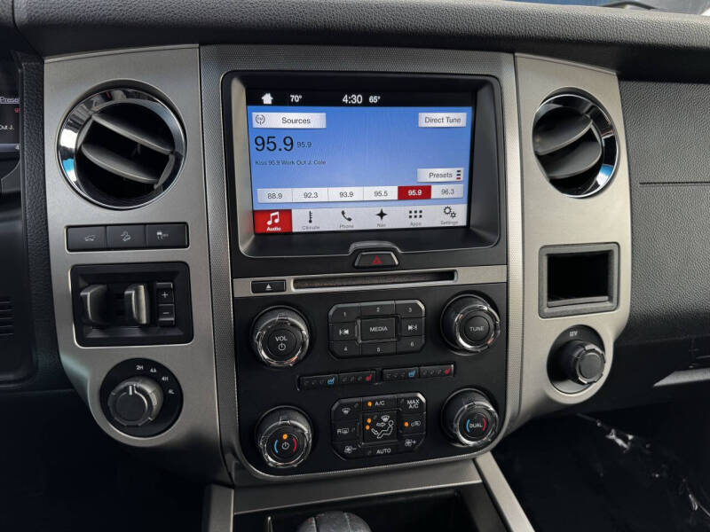 2016 Ford Expedition XLT