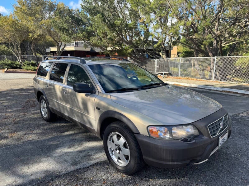 2004 Volvo XC70