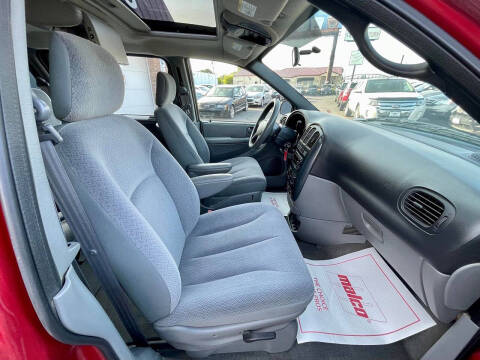 2005 Dodge Grand Caravan SXT