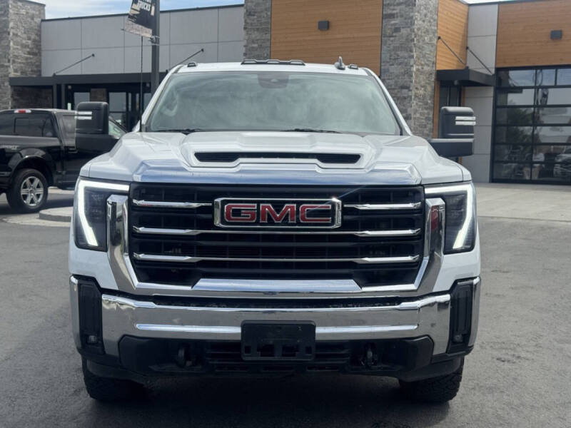 2024 GMC Sierra 3500HD