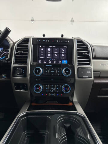 2017 Ford F-450 Super Duty King Ranch