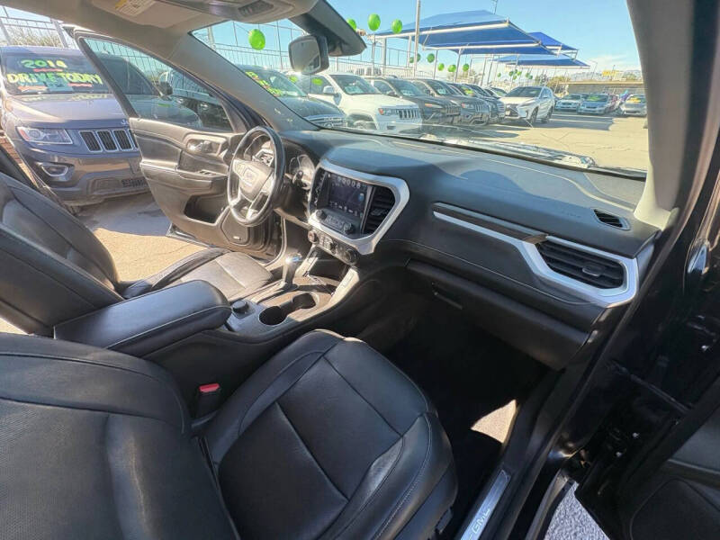 2019 GMC Acadia SLT-1