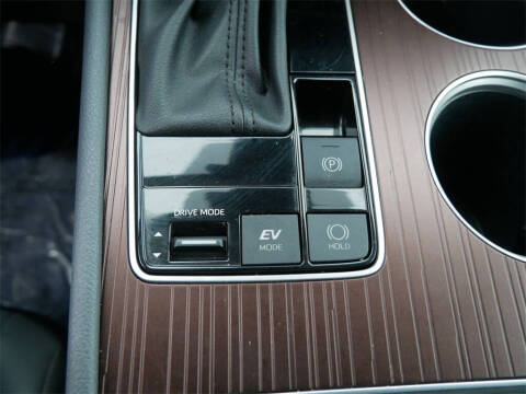 2023 Toyota Sienna XLE 7-Passenger