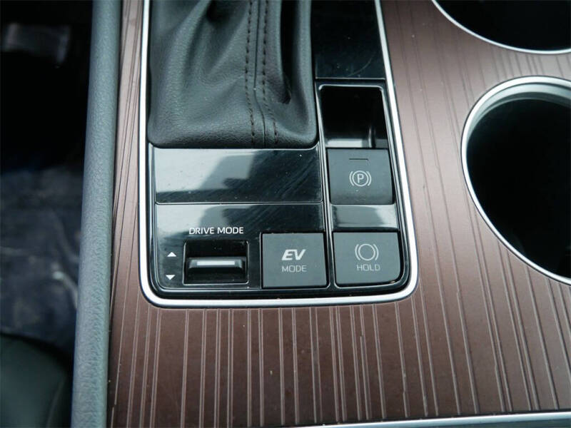 2023 Toyota Sienna XLE 7-Passenger