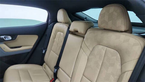 2022 Polestar 2 Long Range Dual Motor