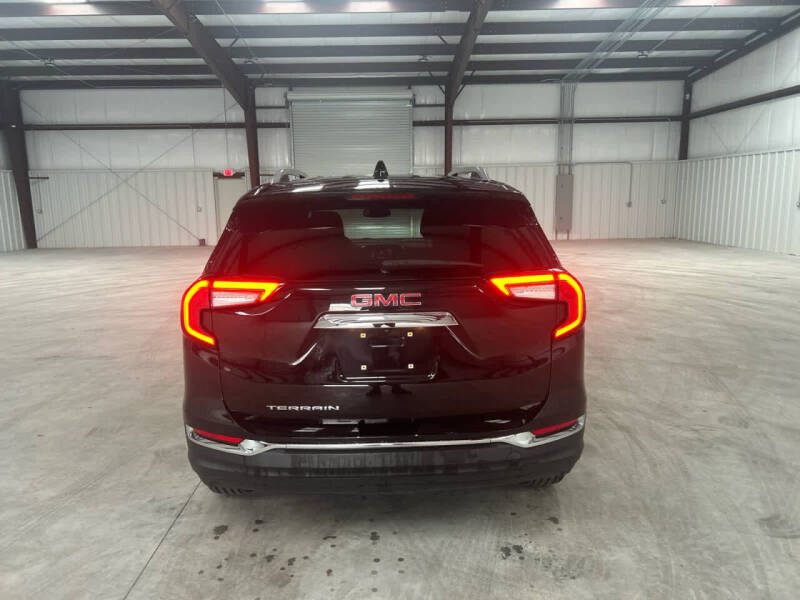 2022 GMC Terrain SLT