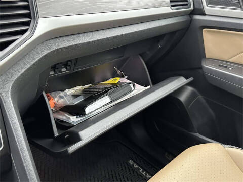 2021 Volkswagen Atlas Cross Sport V6 SE