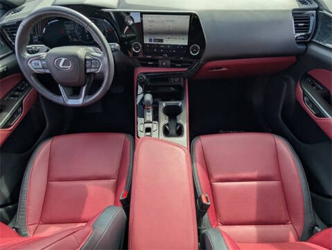 2025 Lexus NX 250 Premium