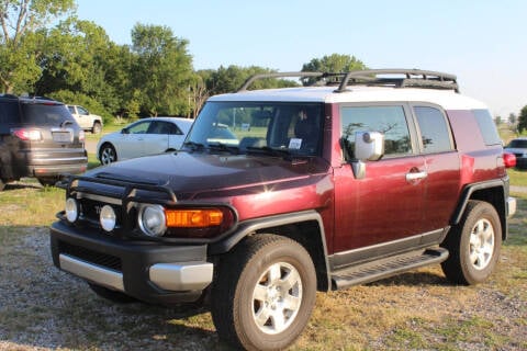 2007 Toyota FJ Cruiser for sale at Bailey & Sons Motor Co in Lyndon KS