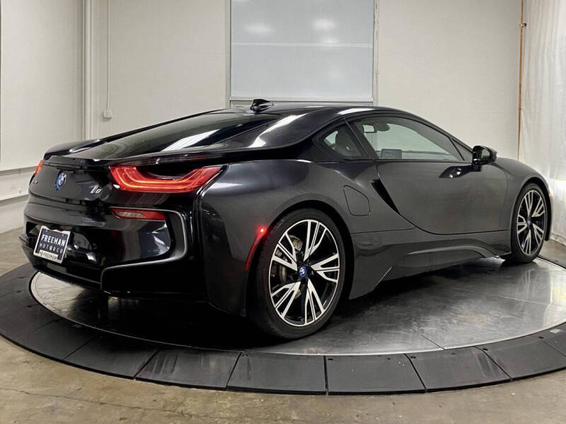 2016 BMW i8