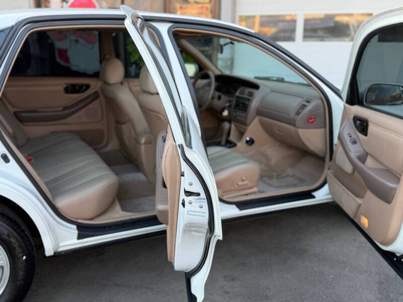 1996 Toyota Avalon XLS