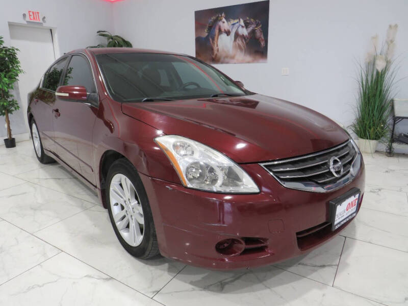 2012 Nissan Altima for sale at Dealer One Auto Credit in Oklahoma City OK