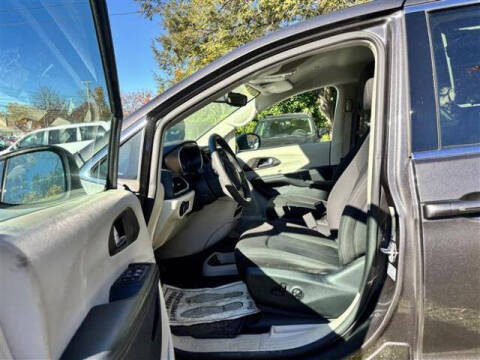 2017 Chrysler Pacifica Touring