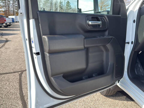 2026 Chevrolet Silverado 3500HD CC Work Truck