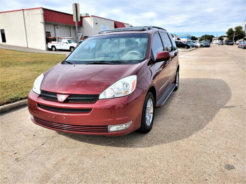 2004 Toyota Sienna for sale at Image Auto Sales in Dallas TX