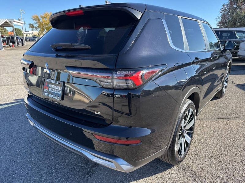 2025 Mitsubishi Outlander SE