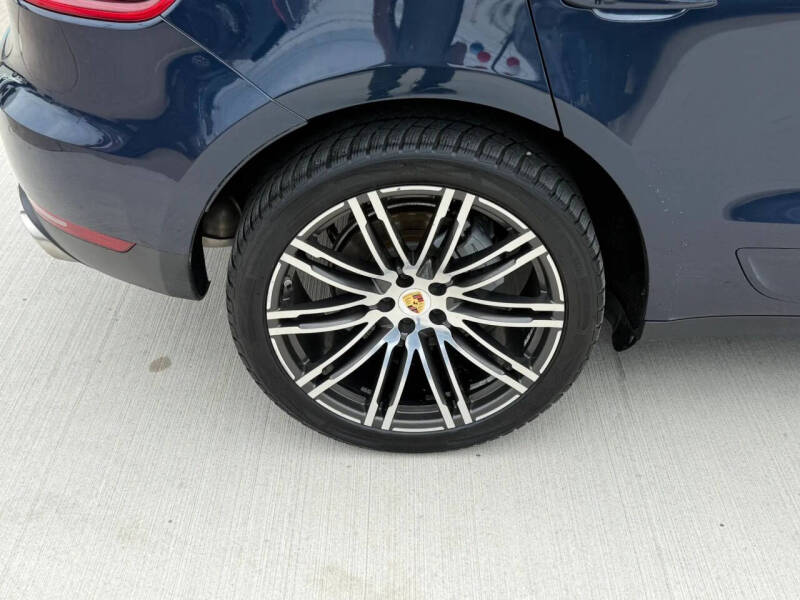 2016 Porsche Macan S