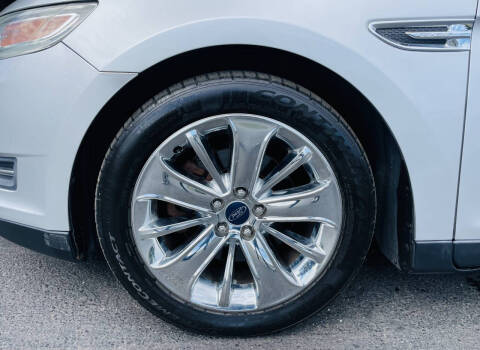 2011 Ford Taurus Limited