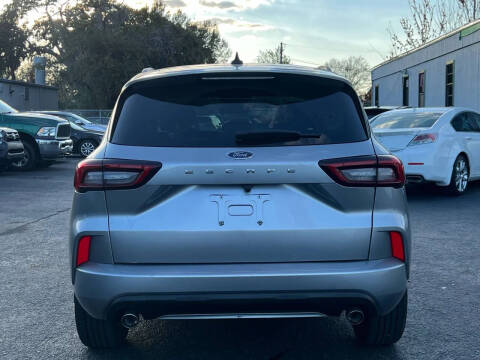 2024 Ford Escape ST-Line