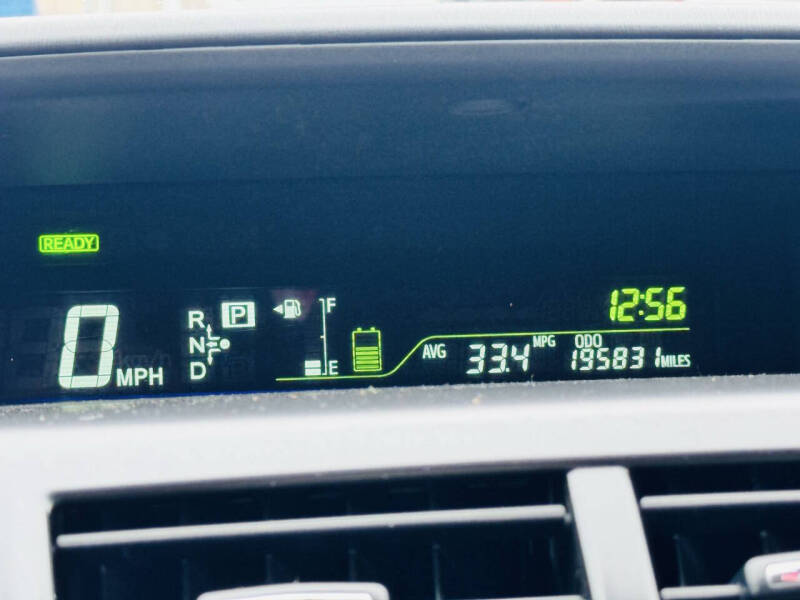 2012 Toyota Prius v Five