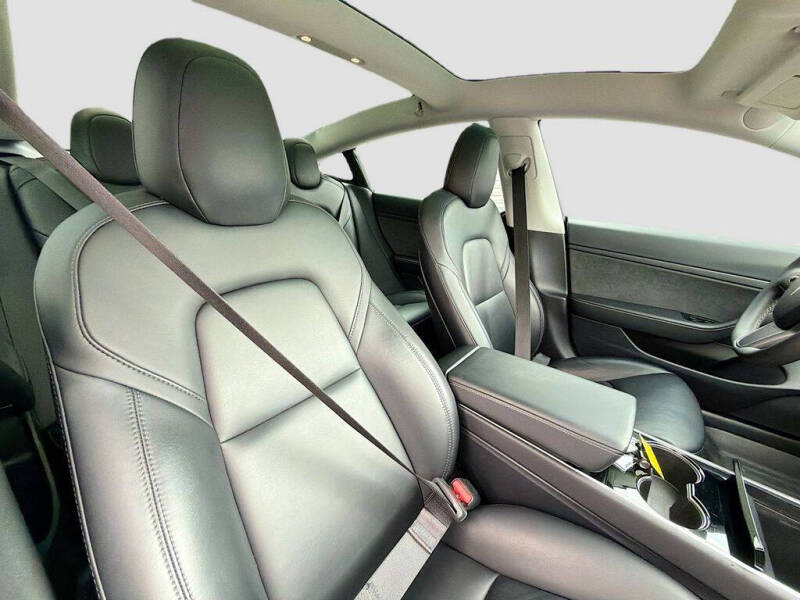 2020 Tesla Model 3 Standard Range Plus