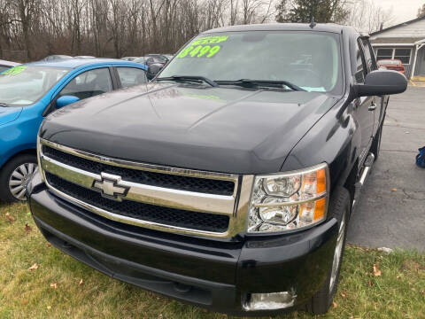 2007 Chevrolet Silverado 1500 for sale at Millennium Auto LLC in Racine WI