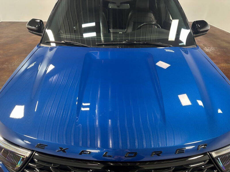 2022 Ford Explorer ST-Line