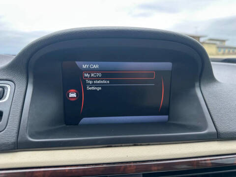 2015 Volvo XC70 T6 Premier Plus